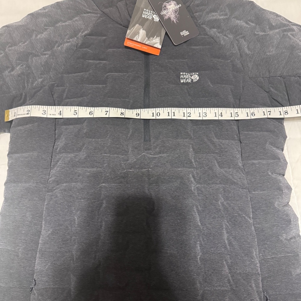 NWT Mountain Hardware stretch down half zip jacket - Picture 3 of 6